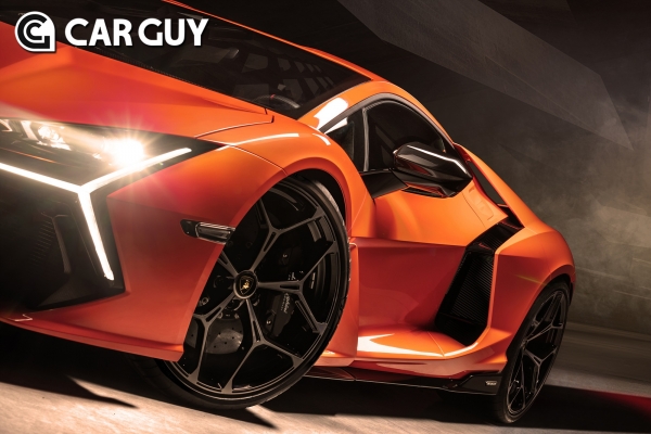 람보르기니 레부엘토