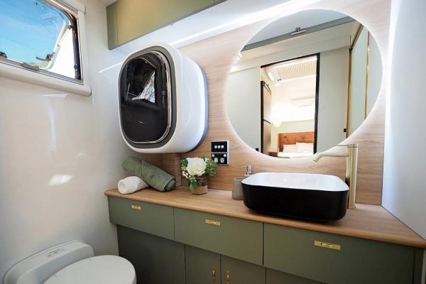 마제스틱 카라반즈 '내비게이터 19'6'(출처=카라반월드)