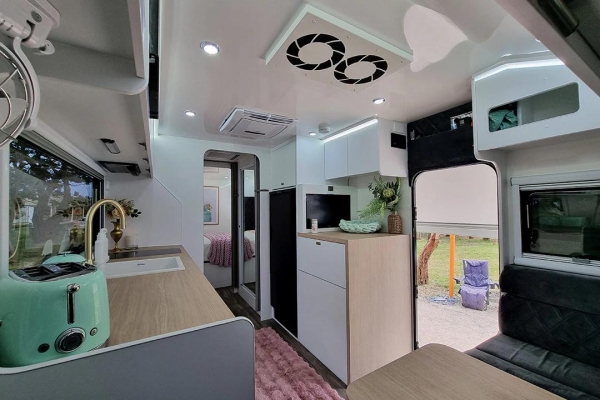 Great Aussie Caravans Tonka 22ft(출처=카라반 월드)