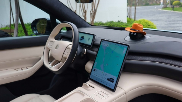 니오 ES6(출처=인사이드EVs)