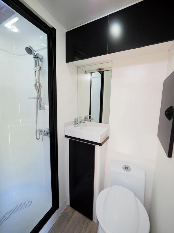 반 크루저 X17(출처=카라반월드)