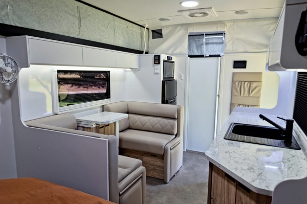 골드스트림 팬서 CPX(출처=카라반월드)