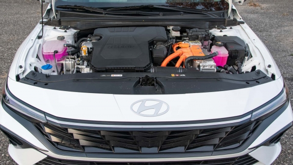 2025 현대 아반떼 하이브리드(출처= 모터원)