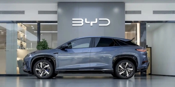 BYD 중형 SUV 씨라이언<br>