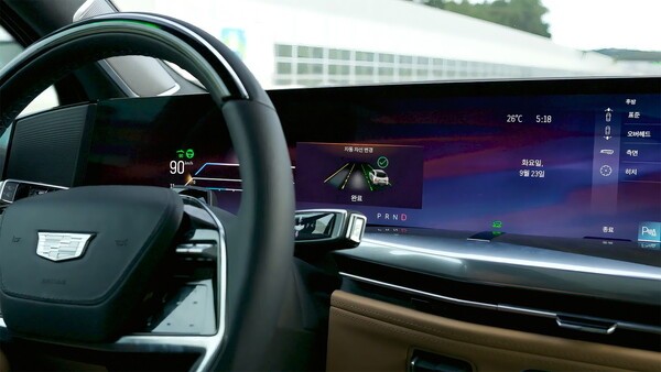 캐딜락 에스컬레이드 IQ 슈퍼크루즈