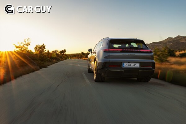 카이엔 일렉트릭