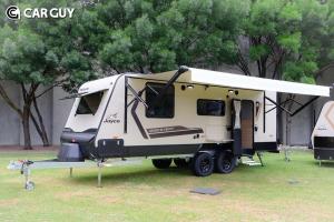 [캠핑카] 제이코 50주년 카라반 디스커버리..주방부터 퀸 베드까지 5천만원대