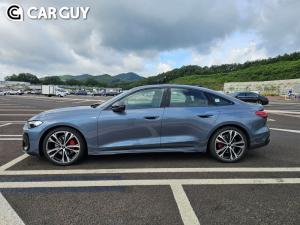 [시승] 아우디 미래를 바꿀 신형 A5..BMW 3시리즈 대비 장단점은